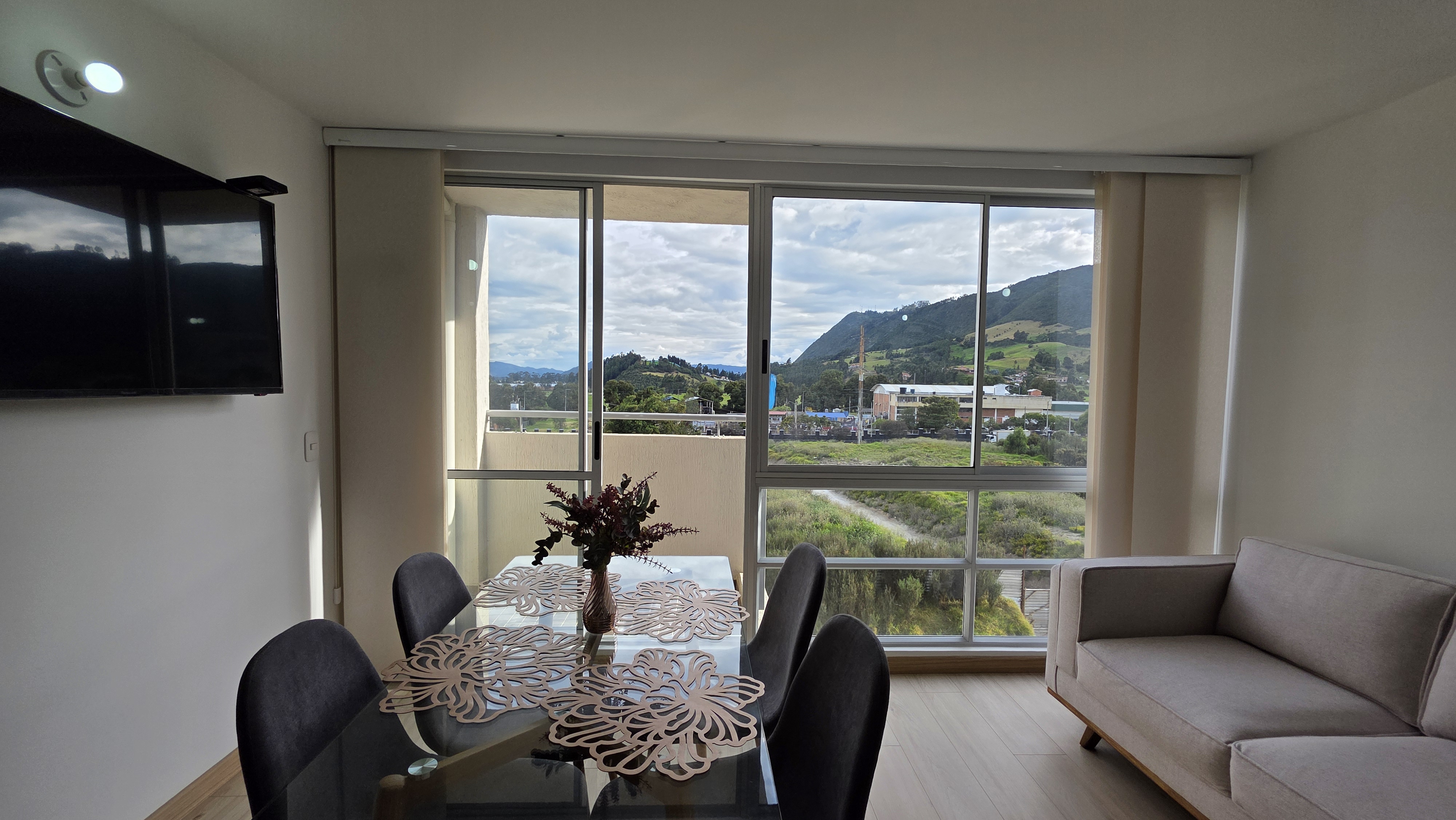 Apartamento en arriendo Chicó Norte II Sector Apartamento en arriendo Chicó Norte II Sector 0 m² - $ 1.400.000